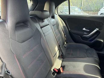 MERCEDES-BENZ A CLASS A200 Amg Line Premium 5Dr Auto