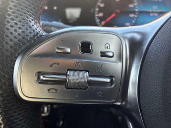 MERCEDES-BENZ A CLASS A200 Amg Line Premium 5Dr Auto