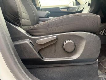 FORD GALAXY 2.5H Duratec Titanium Mpv 5Dr Petrol Hybrid Cvt Euro 6 (S/S) (19