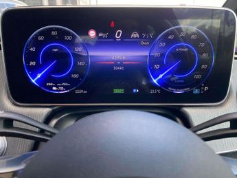 MERCEDES-BENZ EQE Eqe 300 180Kw Amg Line Premium Plus 89Kwh 4Dr Auto