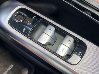 MERCEDES-BENZ EQE Eqe 300 180Kw Amg Line Premium Plus 89Kwh 4Dr Auto