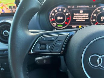 AUDI Q2 1.5 TFSI CoD 35 Sport SUV 5dr Petrol S Tronic Euro 6 (s/s) (150 