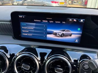 MERCEDES-BENZ A CLASS A180 Sport Edition 5Dr Auto