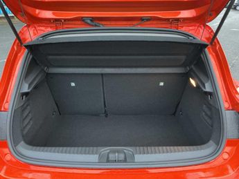 RENAULT CLIO 1.6 E-Tech Full Hybrid 145 Evolution 5Dr Auto