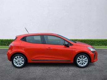 RENAULT CLIO 1.6 E-Tech Full Hybrid 145 Evolution 5Dr Auto