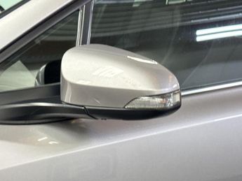 TOYOTA C-HR 1.8 Vvt-H Excel Suv 5Dr Petrol Hybrid Cvt Euro 6 (S/S) (122 Ps)