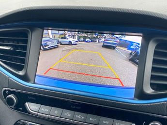 HYUNDAI IONIQ 1.6 H-Gdi 8.9Kwh Premium Hatchback 5Dr Petrol Plug-In Hybrid Dct