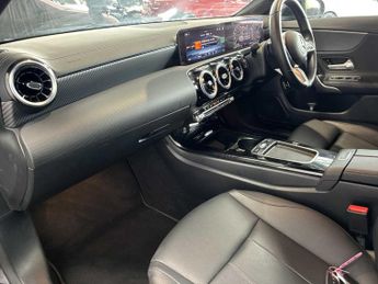 MERCEDES-BENZ CLA Cla 180 Sport Executive 5Dr Tip Auto