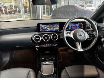 MERCEDES-BENZ CLA Cla 180 Sport Executive 5Dr Tip Auto