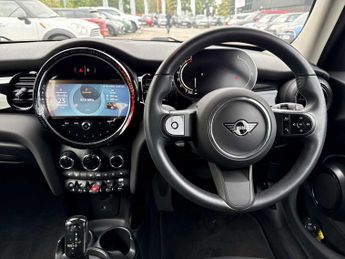 MINI HATCHBACK 1.5 Cooper Classic Premium 5dr Auto