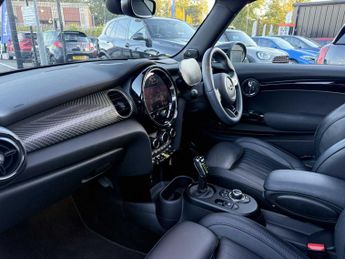 MINI HATCHBACK 135Kw Cooper S Resolute Edition 33Kwh 3Dr Auto