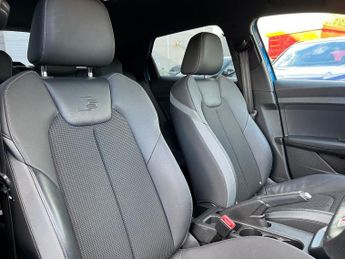 AUDI A1 30 Tfsi 110 S Line 5Dr S Tronic