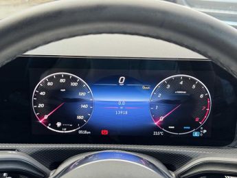 MERCEDES-BENZ A CLASS A180 Sport Edition 5Dr Auto