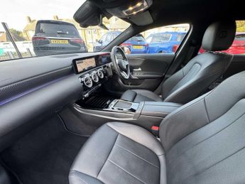 MERCEDES-BENZ A CLASS A180 Sport Executive 5Dr Auto