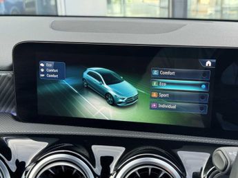 MERCEDES-BENZ A CLASS A180 Sport Executive 5Dr Auto