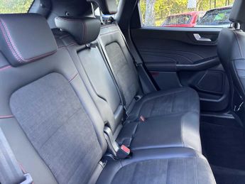 FORD KUGA 2.5 Fhev St-Line Edition 5Dr Cvt