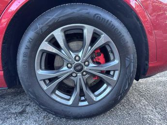 FORD KUGA 2.5 Fhev St-Line Edition 5Dr Cvt