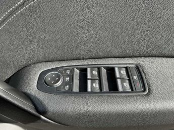 RENAULT CAPTUR 1.6 E-Tech Plug-In Hybrid 160 Techno 5Dr Auto