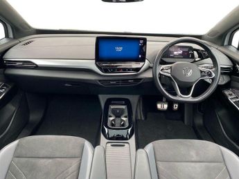 VOLKSWAGEN ID.5 Pro 77Kwh Style Suv 5Dr Electric Auto (174 Ps)