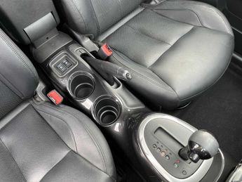 NISSAN JUKE 1.6 Tekna 5Dr Xtronic