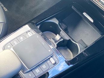 MERCEDES-BENZ CLA Cla 250E Amg Line Premium 4Dr Tip Auto
