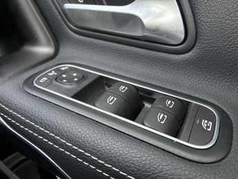 MERCEDES-BENZ A CLASS A180 Sport Executive 5Dr Auto