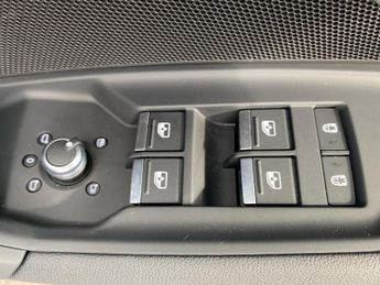 AUDI A3 1.5 TFSI 35 S line Saloon 4dr Petrol S Tronic Euro 6 (s/s) (150 
