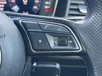 AUDI A1 35 Tfsi Black Edition 5Dr S Tronic