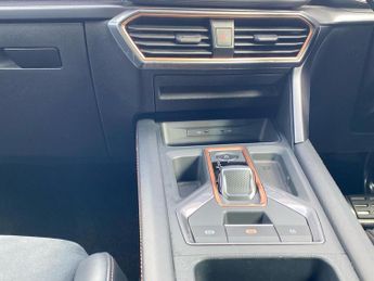 CUPRA FORMENTOR 1.5 Etsi 150 V2 5Dr Dsg