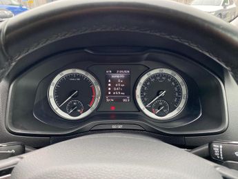 SKODA KAROQ 1.5 Tsi Act Se L Suv 5Dr Petrol Dsg Euro 6 (S/S) (150 Ps)