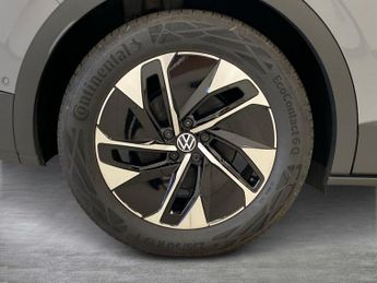 VOLKSWAGEN ID.4 Pro 77Kwh Life Edition Suv 5Dr Electric Auto (174 Ps)