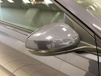 VOLKSWAGEN POLO 1.0 Tsi Life 5Dr Dsg