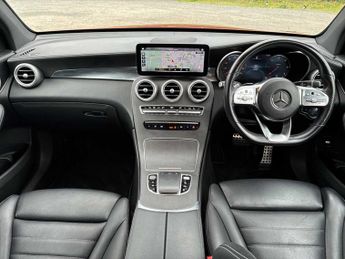 MERCEDES-BENZ GLC Glc 300D 4Matic Amg Line Premium Pls 5Dr 9G-Tronic