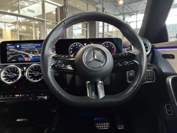 MERCEDES-BENZ CLA CLA 180 AMG Line Executive 5dr Tip Auto