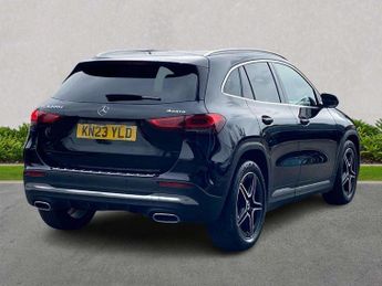 MERCEDES-BENZ GLA Gla 220D 4Matic Amg Line Executive 5Dr Auto