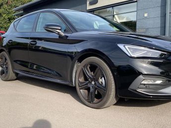 SEAT LEON 1.5 E-Hybrid Fr Black Edition 5Dr Dsg [Dap]