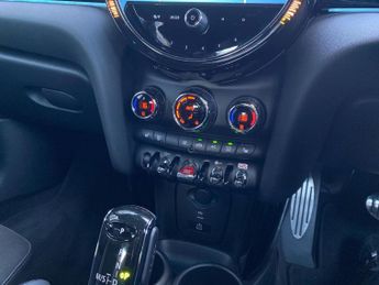 MINI HATCHBACK 1.5 Cooper Sport Premium 5Dr Auto
