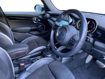 MINI HATCHBACK 1.5 Cooper Sport Premium 5Dr Auto