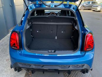 MINI HATCHBACK 1.5 Cooper Sport Premium 5Dr Auto