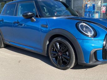 MINI HATCHBACK 1.5 Cooper Sport Premium 5Dr Auto