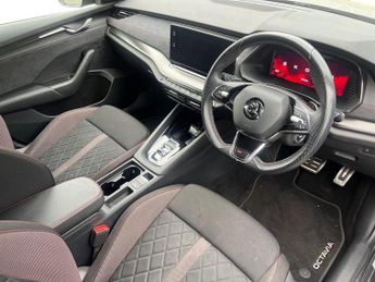 SKODA OCTAVIA 1.4 Tsi Iv 13Kwh Vrs Estate 5Dr Petrol Plug-In Hybrid Dsg Euro 6