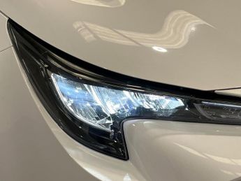 TOYOTA COROLLA 1.8 Vvt-H Icon Tech Hatchback 5Dr Petrol Hybrid Cvt Euro 6 (S/S)