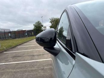 VOLVO EX30 200Kw Sm Extended Range Plus 69Kwh 5Dr Auto