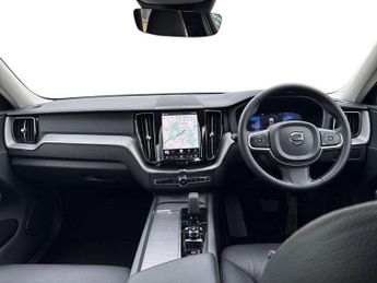 VOLVO XC60 2.0 B5P Core 5Dr Awd Geartronic