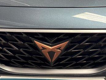 CUPRA FORMENTOR 1.4 Ehybrid 204 V1 5Dr Dsg