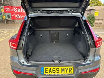 VOLVO XC40 2.0 D3 R Design 5Dr Awd Geartronic