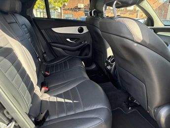 MERCEDES-BENZ GLC COUPE Glc 300De 4Matic Amg Line 5Dr 9G-Tronic