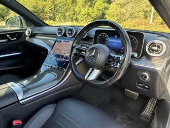 MERCEDES-BENZ C CLASS C300 Amg Line Premium 4Dr 9G-Tronic