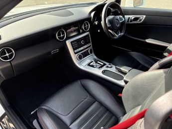 MERCEDES-BENZ SLC Slc 250D Amg Line 2Dr 9G-Tronic