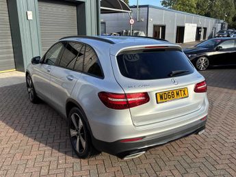 MERCEDES-BENZ GLC Glc 220D 4Matic Urban Edition 5Dr 9G-Tronic